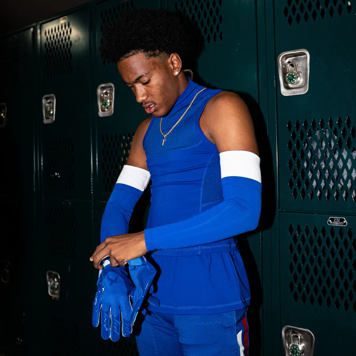 Sleeveless Turtleneck Compression+ Shirt