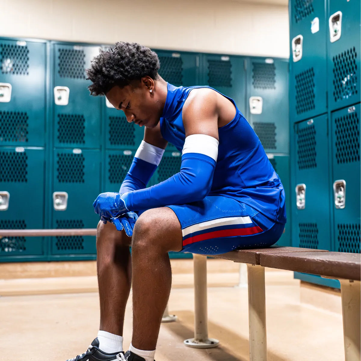 Sleeveless Turtleneck Compression+ Shirt