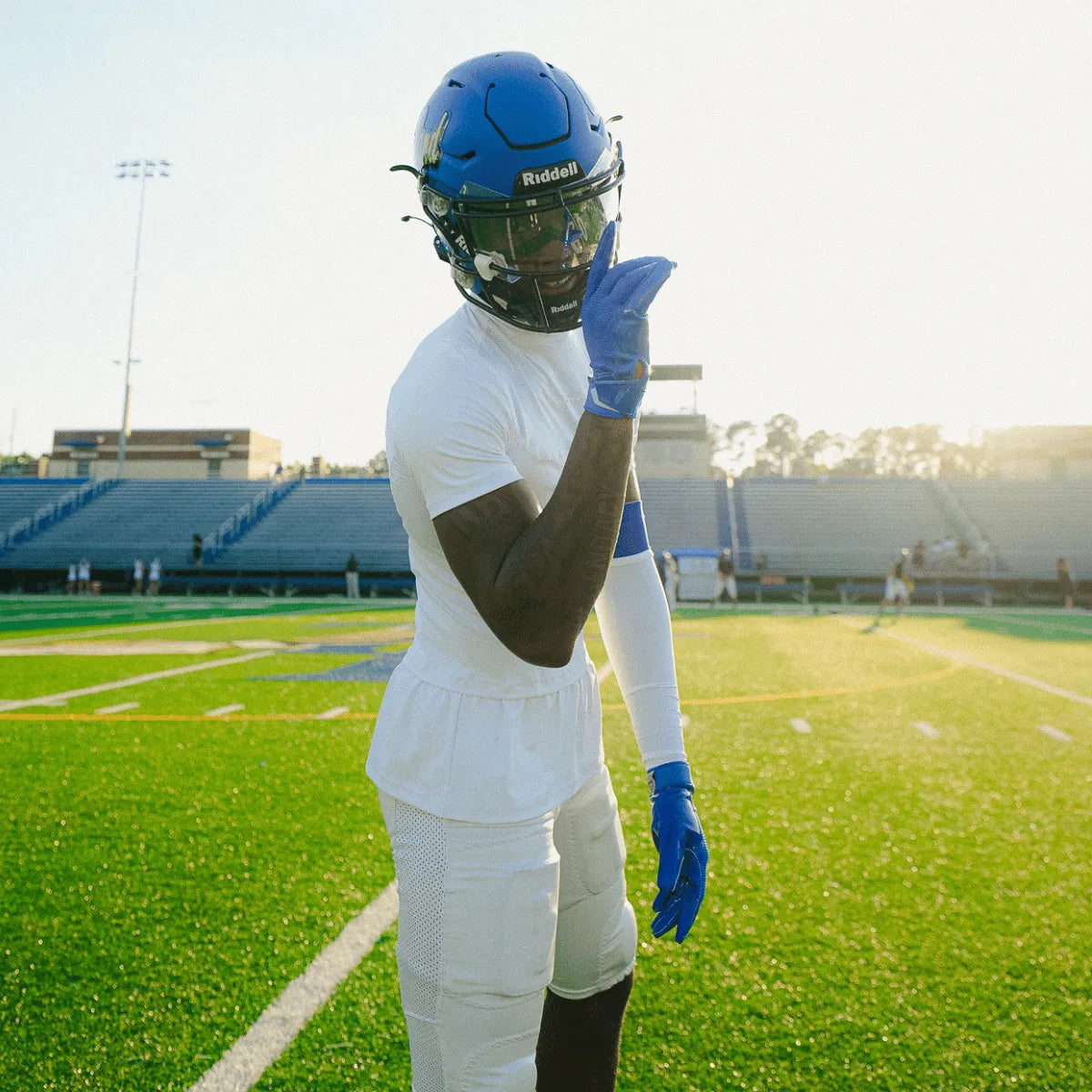 Klutch Pro 1.0 Football Gloves
